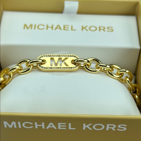 Michael Kors Gold Chain Bracelet - Picture 1 of 5